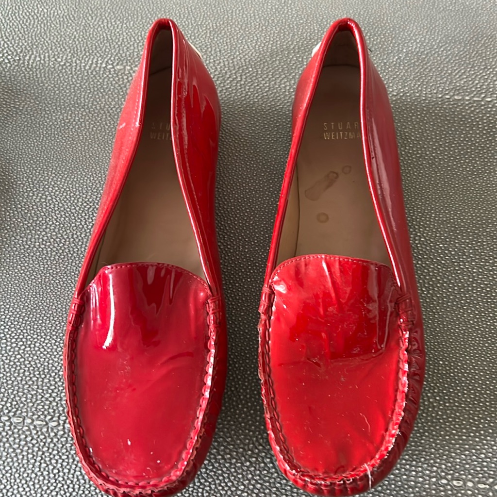 Stuart Weitzman Patented Leather Loafers. Vguc. 8